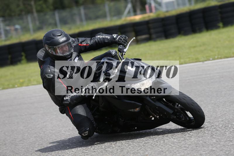 /Archiv-2024/29 12.06.2024 MOTO.CH Track Day ADR/Gruppe blau/1